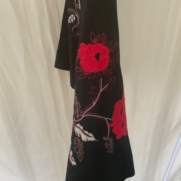 Retro Fully Lined Skirt With Beautiful Flower Embroidery - Picture 11 of 11